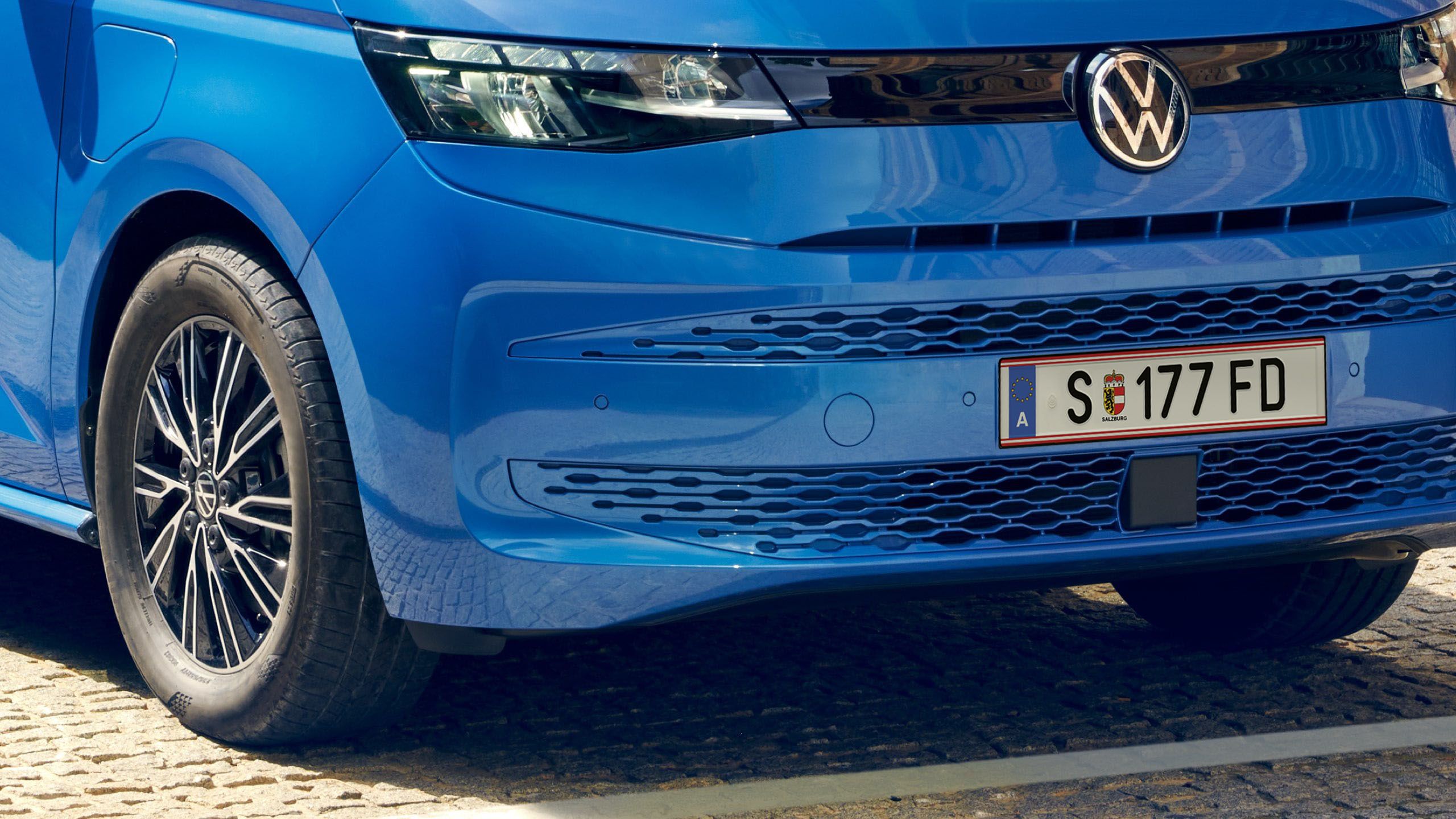 VW Multivan T7 2021.