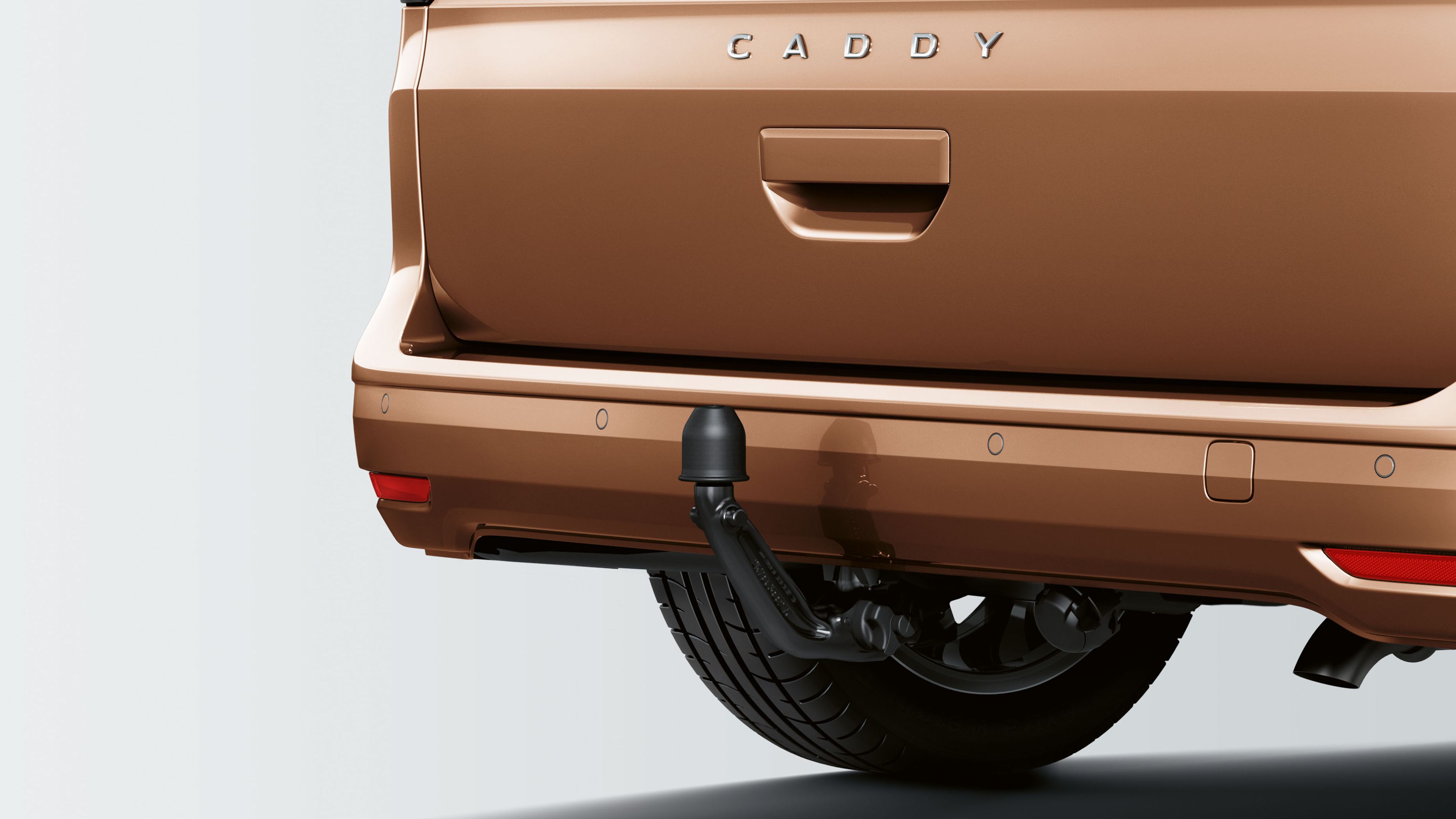 Detail na ťažné zariadenie na VW Caddy.