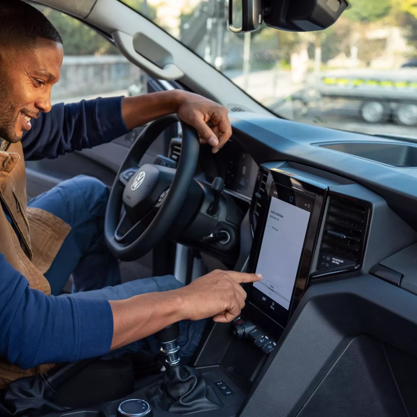 Bedienung der Digitalanzeige im VW Amarok